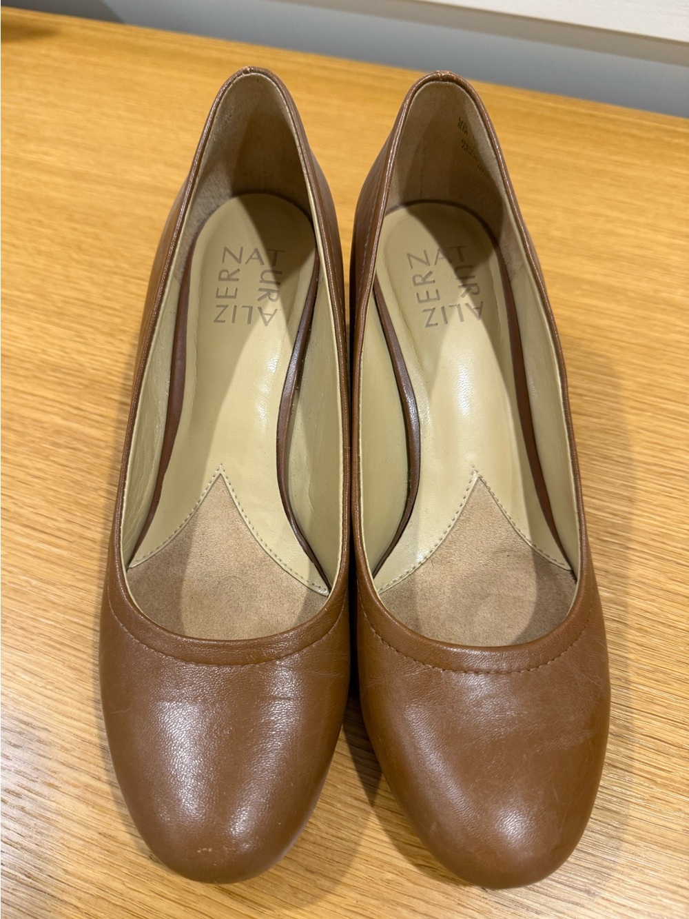 Naturalizer Brown Leather Round-Toe Comfort Wedges